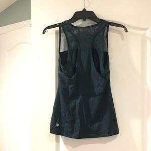 NWOT Lululemon Workout Top